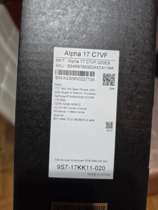 MSI Alpha 17 C7V Gaming Laptop