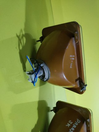 FAROS DELANTEROS PEGASO SAVA (124)