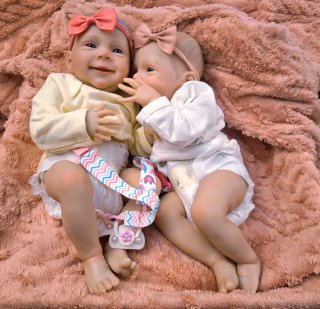 Bebés Reborn Vinilo y Tela.