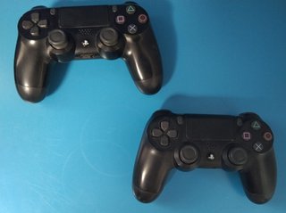 PS4 Slim Negra