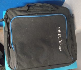 PS4 Slim Negra