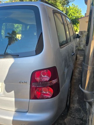 Volkswagen Touran 2010