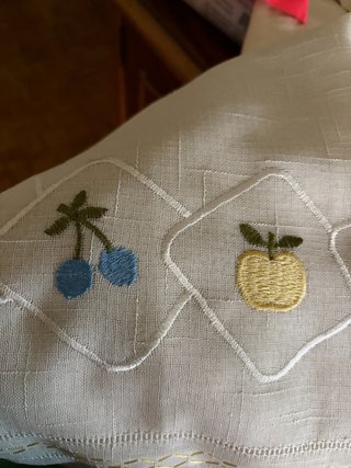Cortinas de cocina blancas y azules