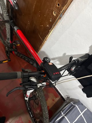 Bicicleta B-Pro Montaña Negra y Roja