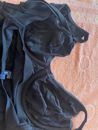 Bañador negro ,34 elige un vestido de regalo