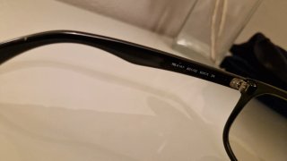 Gafas de sol Ray-Ban 4147 negras