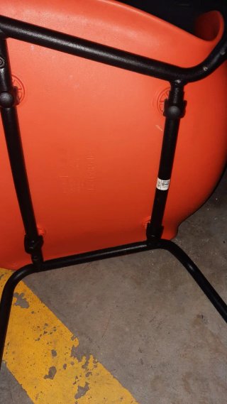 Mesa y 4 Sillas Comedor