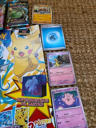Lote Pokémon: Sobres, Cartas y Revista