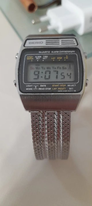 Reloj Seiko Quartz Alarm Chronograph Vintage.