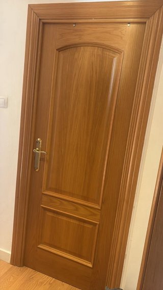 Conjunto de 5 puertas de madera