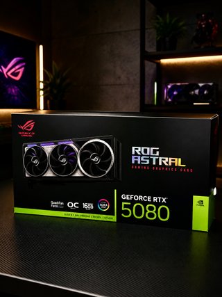 ASUS ROG Astral RTX 5080 NUEVA