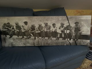 Quadro con cornice in legno e vetro