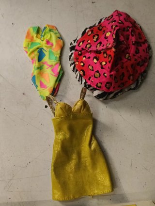 Ropa Muñeca Sindy y Novio