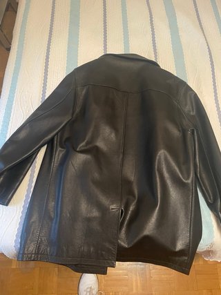 Chaqueta de cuero negra