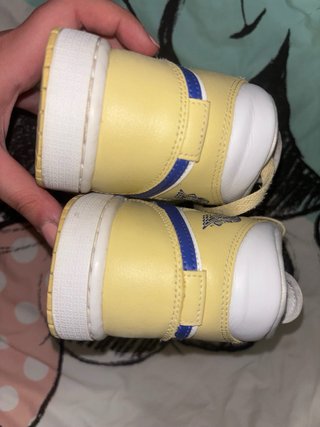 Nike Air Jordan 1 Mid Giallo Blu