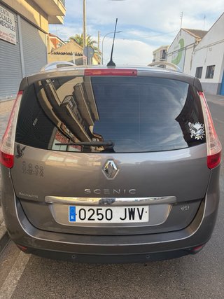 Renault Grand Scenic BOSE Energy dci130 eco2