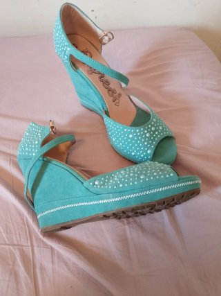 Sandalias cuña mujer verde aguamarina