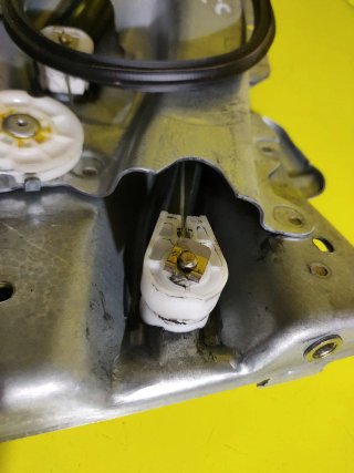 ELEVALUNAS TRASERO IZQUIERDO PEUGEOT 307 CC