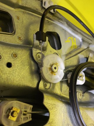 ELEVALUNAS TRASERO IZQUIERDO PEUGEOT 307 CC