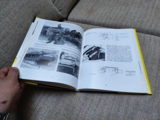 Maquetas,Libro Sturmgeschütz & Its Variants