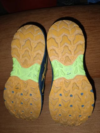 Zapatillas ASICS TALLA 38 Negras y Naranjas