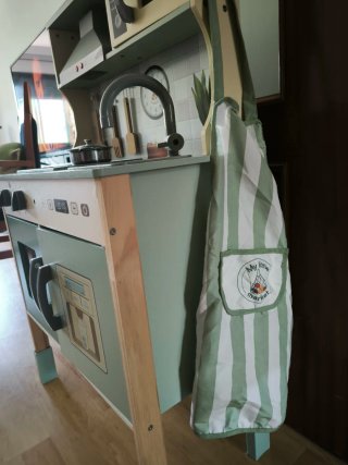 Cocina infantil de madera