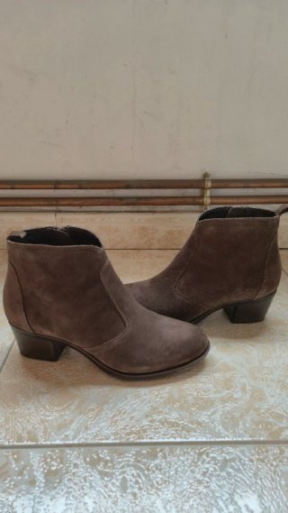 Botines Anna Field Marrones