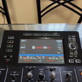 Pioneer XDJ-RX2 + Maleta