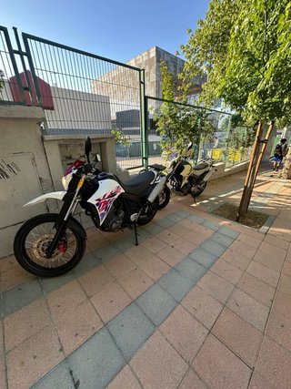 Yamaha Xt660R Enduro Moto