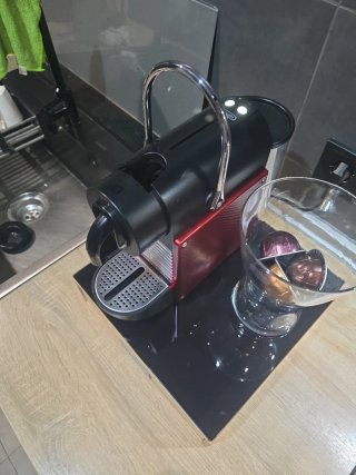 Cafetera Nespresso  cápsulas