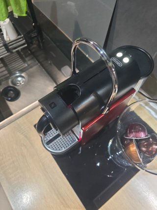 Cafetera Nespresso  cápsulas