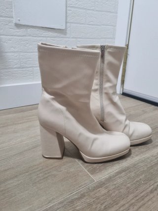 Botines beige tacón plataforma