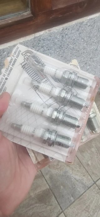 8 BUJIAS CHAMPION RC9YCC, NUEVAS