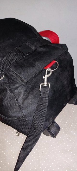 Maleta-Mochila Mars Negra y Roja