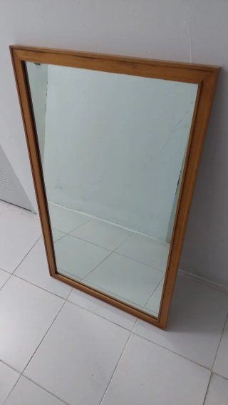 Espejo de madera y cristal