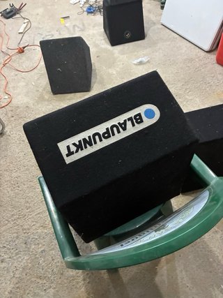 Cajón Subwoofer 12 Blaupunkt