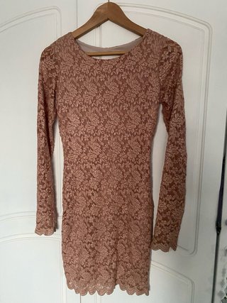 Vestido de encaje para evento