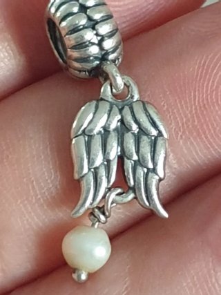 Charm Pandora Angelo con Perla