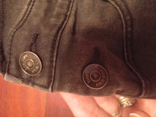 Conjunto Ropa Niña: Peto Negro y Short Estampado