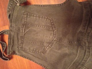 Conjunto Ropa Niña: Peto Negro y Short Estampado