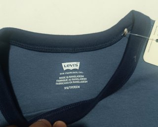 Camiseta Levi's Ringer Blue Cropped – Talla SX