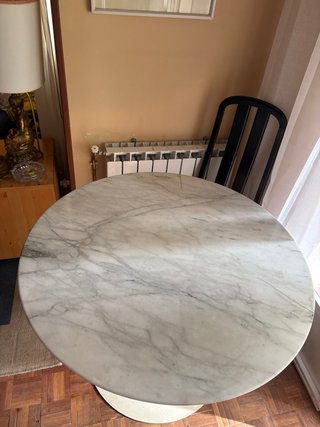 Mesa redonda mármol