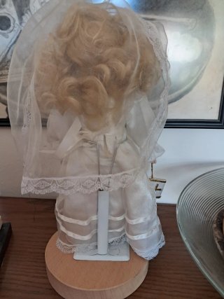 Muñeca porcelana comunión vintage