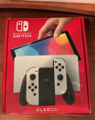 Nintendo Switch OLED Bianca e Nera