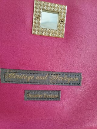 Pochette vintage con stampa tigre
