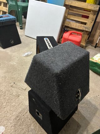 Cajón Subwoofer 12 Pulgadas