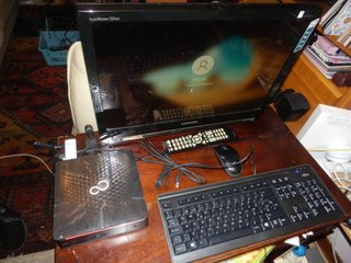PC Fujitsu + TV Samsung