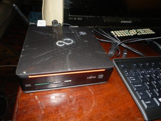 PC Fujitsu + TV Samsung