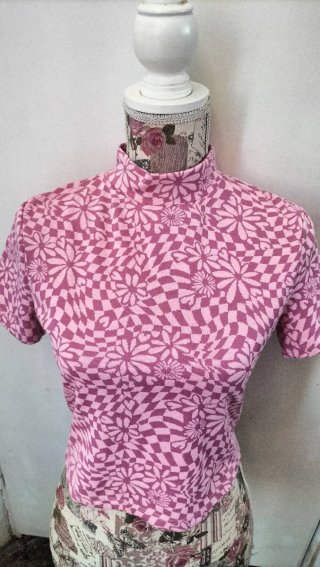 Jersey de mujer con mangas cortas