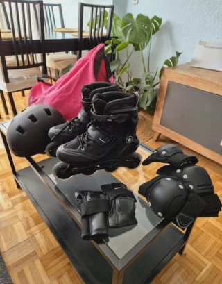 Patines en línea negros talla 38